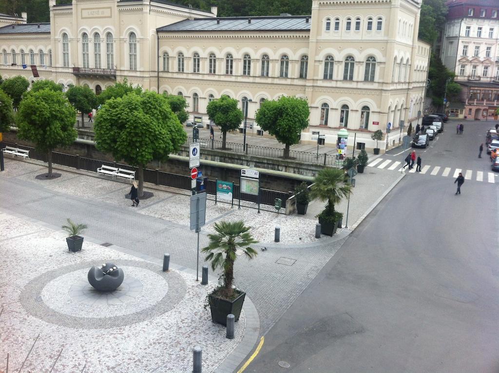 Apartman U Kolonady Karlovy Vary Kültér fotó